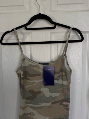 NWT One Size Brandy Melville Camo Spaghetti Strap Tank Top in Olive🫒💚